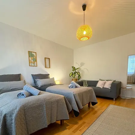 Revliving Kaiser Franz Septima Altstadt