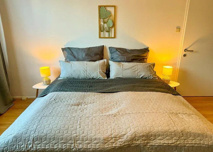 Revliving Kaiser Franz Septima Altstadt *