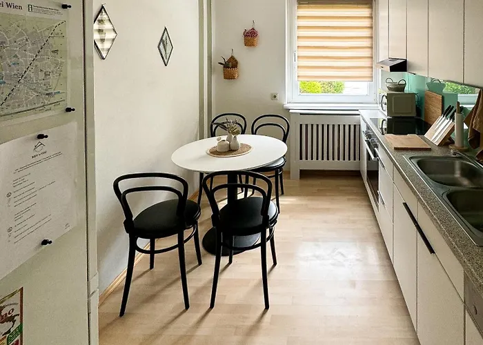 Revliving Kaiser Franz Septima Altstadt * Baden